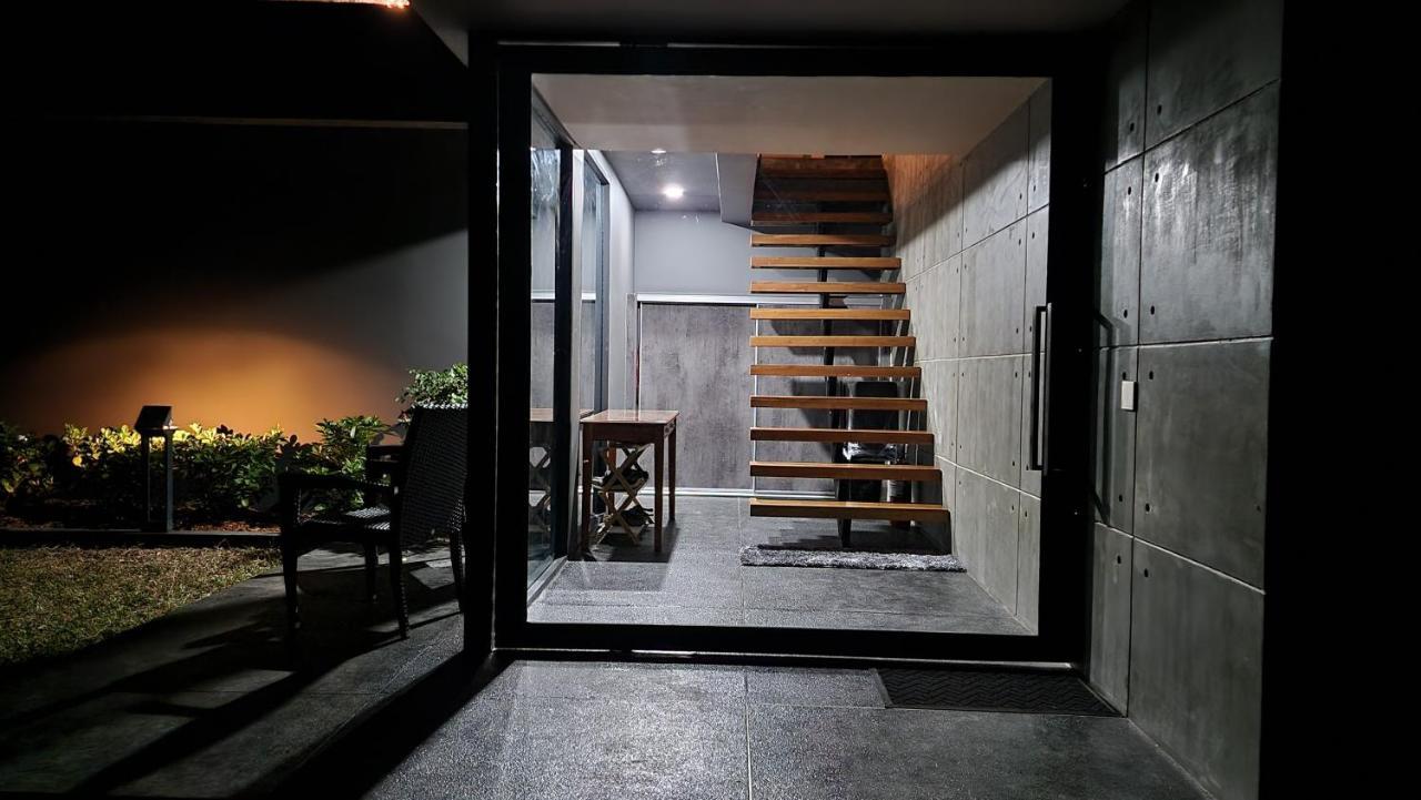 Villa Obsidian, With Staff, Sea View And Walk To Choeng Mon Beach المظهر الخارجي الصورة